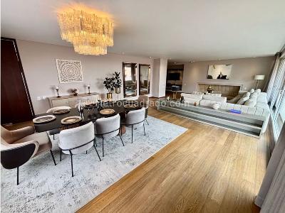 Apartamento de 3 alcobas en venta en Los Rosales Chico, Bogotá, 352 m² · foto 4 de 13