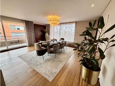 Apartamento de 3 alcobas en venta en Los Rosales Chico, Bogotá, 352 m² · foto 5 de 13