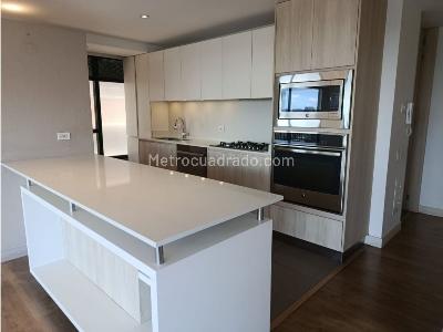 Apartamento de 3 alcobas en venta en Los Rosales Chico, Bogotá, 192 m² · foto 4 de 15