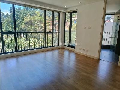 Apartamento de 3 alcobas en venta en Los Rosales Chico, Bogotá, 192 m² · foto 7 de 15