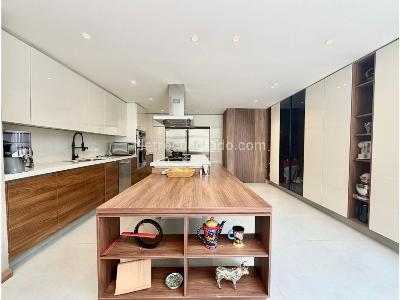 Casa de 3 alcobas en venta en Bogotá, 520 m² · foto 7 de 13
