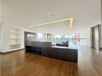 Apartamento de 4 alcobas en venta en Chico Norte, Bogotá, 400 m² · foto 14 de 20