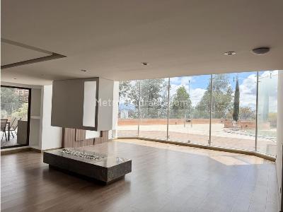 Apartamento de 4 alcobas en venta en Chico Norte, Bogotá, 400 m² · foto 19 de 20