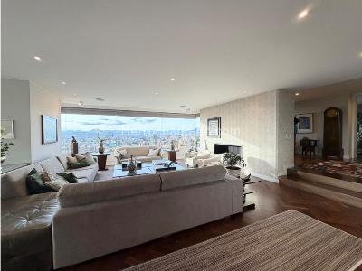 Apartamento de 3 alcobas en venta en Chico Norte, Bogotá, 325 m² · foto 4 de 20