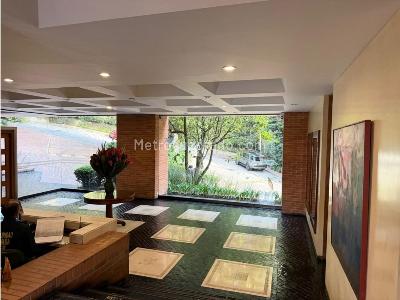 Apartamento de 3 alcobas en venta en Chico Norte, Bogotá, 325 m² · foto 5 de 20