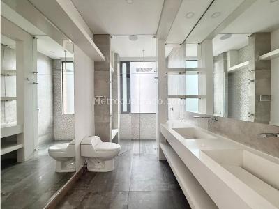 Apartamento de 4 alcobas en venta en La Cabrera, Bogotá, 328 m² · foto 15 de 20