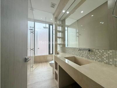 Apartamento de 4 alcobas en venta en La Cabrera, Bogotá, 328 m² · foto 18 de 20