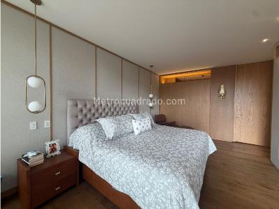 Apartamento de 3 alcobas en venta en La Cabrera, Bogotá, 248 m² · foto 18 de 20