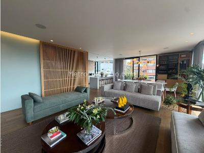 Apartamento de 3 alcobas en venta en La Cabrera, Bogotá, 248 m² · foto 6 de 20