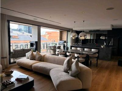 Apartamento de 3 alcobas en venta en Chico Norte, Bogotá, 321 m² · foto 19 de 20