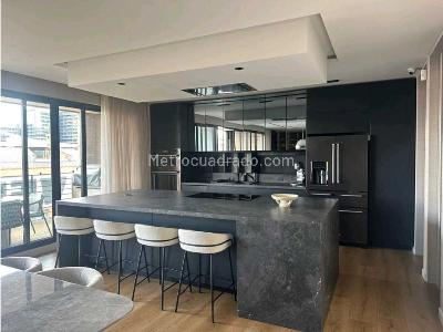 Apartamento de 3 alcobas en venta en Chico Norte, Bogotá, 321 m² · foto 3 de 20