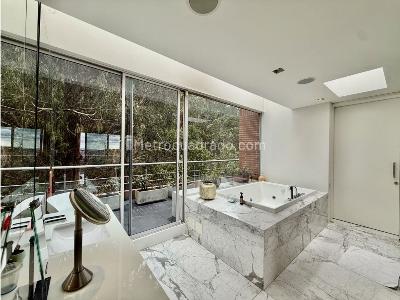 Apartamento de 4 alcobas en venta en Usaquen, Bogotá, 299 m² · foto 12 de 13