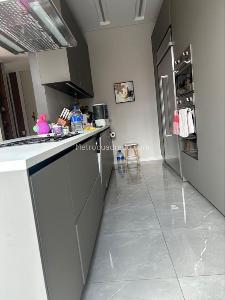 Apartamento de 3 alcobas en venta en La Cabrera, Bogotá, 205 m² · foto 5 de 13
