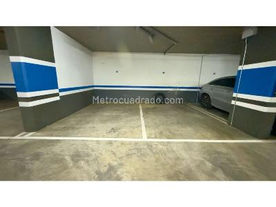 Apartamento de 3 alcobas en venta en Chico Norte, Bogotá, 380 m² · foto 8 de 10