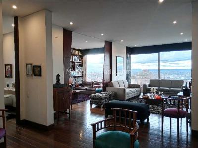 Apartamento de 3 alcobas en venta en Los Rosales, Bogotá, 287 m² · foto 11 de 20