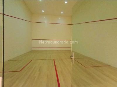 Apartamento de 3 alcobas en venta en Los Rosales, Bogotá, 287 m² · foto 20 de 20