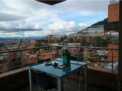 Apartamento de 3 alcobas en venta en Los Rosales, Bogotá, 287 m² · foto 3 de 20