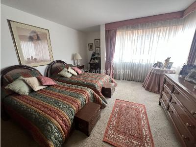 Apartamento de 5 alcobas en venta en Usaquen, Bogotá, 320 m² · foto 12 de 20