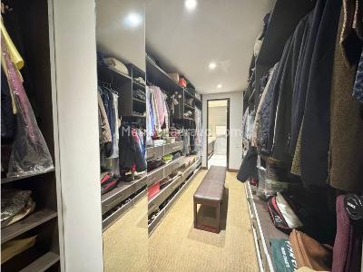 Apartamento de 3 alcobas en venta en Chico Norte, Bogotá, 330 m² · foto 11 de 15