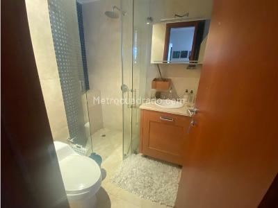 Apartamento de 4 alcobas en venta en Los Rosales Chico, Bogotá, 320 m² · foto 11 de 12