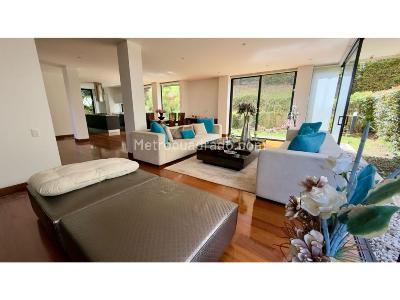 Casa de 3 alcobas en venta en Suba, Bogotá, 290 m² · foto 3 de 20