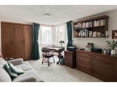 Apartamento de 5 alcobas en venta en Los Rosales, Bogotá, 340 m² · foto 10 de 20