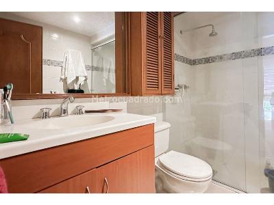 Apartamento de 5 alcobas en venta en Los Rosales, Bogotá, 340 m² · foto 20 de 20