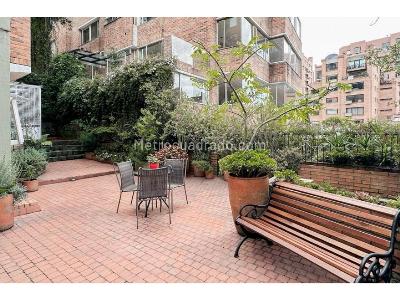Apartamento de 5 alcobas en venta en Los Rosales, Bogotá, 340 m² · foto 4 de 20