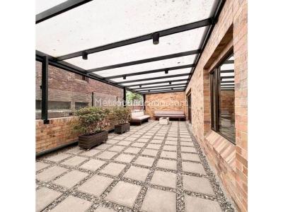 Apartamento de 4 alcobas en venta en Los Rosales, Bogotá, 280 m² · foto 14 de 17