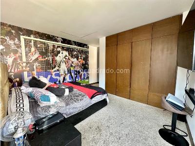 Apartamento de 3 alcobas en venta en Usaquen, Bogotá, 286 m² · foto 13 de 14