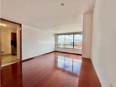 Apartamento de 3 alcobas en venta en Usaquen, Bogotá, 205 m² · foto 13 de 17