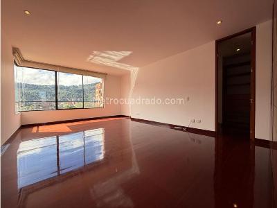 Apartamento de 3 alcobas en venta en Usaquen, Bogotá, 205 m² · foto 6 de 17