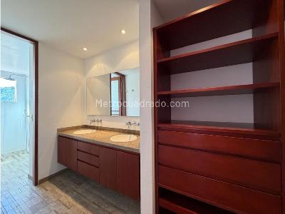 Apartamento de 3 alcobas en venta en Usaquen, Bogotá, 205 m² · foto 7 de 17