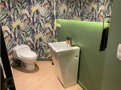 Apartamento de 3 alcobas en venta en Los Rosales Chico, Bogotá, 241 m² · foto 16 de 19