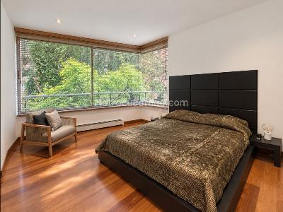 Apartamento de 3 alcobas en venta en Los Rosales Emaus, Bogotá, 200 m² · foto 9 de 16