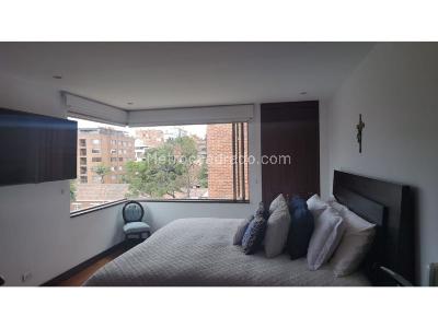 Apartamento de 3 alcobas en venta en Los Rosales, Bogotá, 210 m² · foto 17 de 20