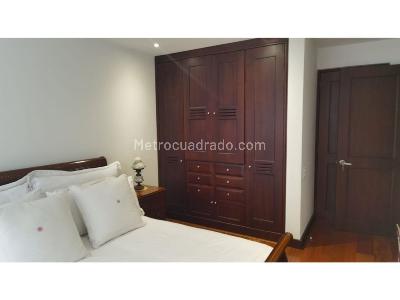 Apartamento de 3 alcobas en venta en Los Rosales, Bogotá, 210 m² · foto 18 de 20