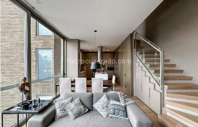 Apartamento de 2 alcobas en venta en Los Rosales, Bogotá, 106 m² · foto 3 de 19