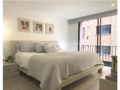 Apartamento de 3 alcobas en venta en La Cabrera, Bogotá, 149 m² · foto 9 de 16