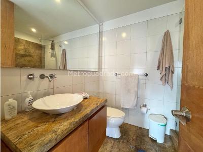 Apartamento de 2 alcobas en venta en Usaquen, Bogotá, 151 m² · foto 16 de 16