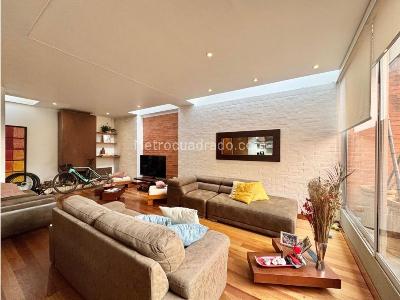 Apartamento de 2 alcobas en venta en Usaquen, Bogotá, 151 m² · foto 6 de 16