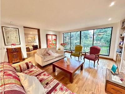 Apartamento de 3 alcobas en venta en Usaquen, Bogotá, 205 m² · foto 2 de 20