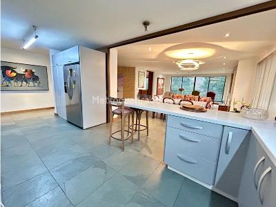 Apartamento de 3 alcobas en venta en Usaquen, Bogotá, 205 m² · foto 9 de 20