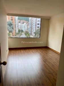 Apartamento de 3 alcobas en venta en Usaquen, Bogotá, 240 m² · foto 10 de 20