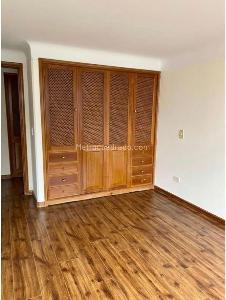 Apartamento de 3 alcobas en venta en Usaquen, Bogotá, 240 m² · foto 11 de 20