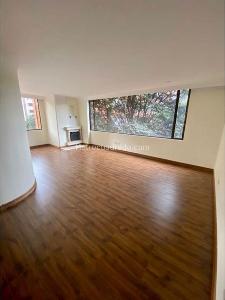 Apartamento de 3 alcobas en venta en Usaquen, Bogotá, 240 m² · foto 4 de 20