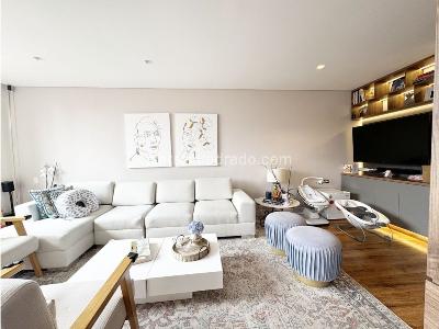 Apartamento de 3 alcobas en venta en Chico Norte, Bogotá, 140 m² · foto 1 de 20