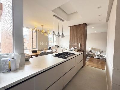 Apartamento de 3 alcobas en venta en Chico Norte, Bogotá, 140 m² · foto 8 de 20