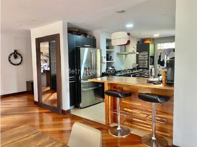 Apartamento de 3 alcobas en venta en Usaquen, Bogotá, 170 m² · foto 7 de 20