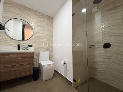 Apartamento de 3 alcobas en venta en Los Rosales, Bogotá, 163 m² · foto 18 de 20